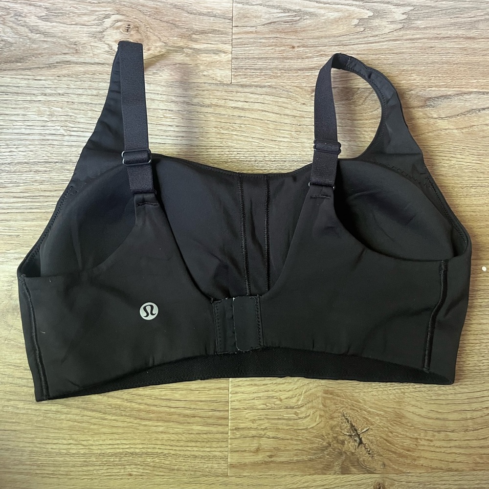 Lululemon In Alignment Straight Strap Bra - Picture 3 of 3